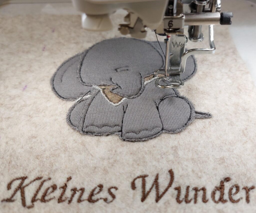 Personalisierbare exklusive Kindermode und Baby-Accessoires in Top handmade Qualität