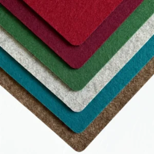 Wollfilz-Farbauswahl für die personalisiert bestickten Eltern-Kind-Pass Hüllen in A5 und A4